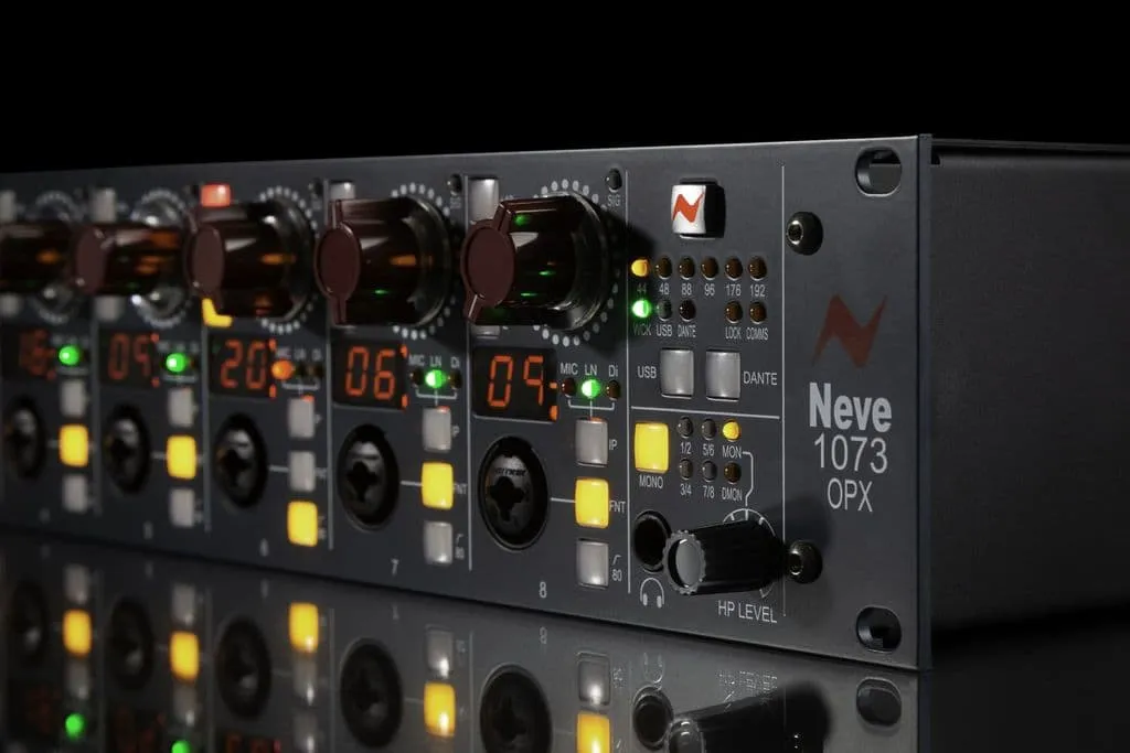 Neve 1073 OPX 프리앰프